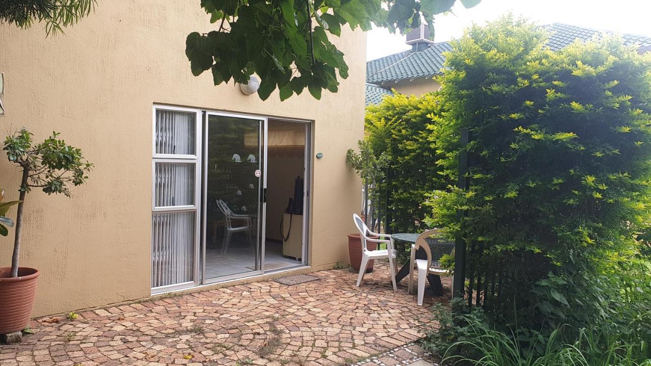 Matina Guest House Johannesburg Kültér fotó