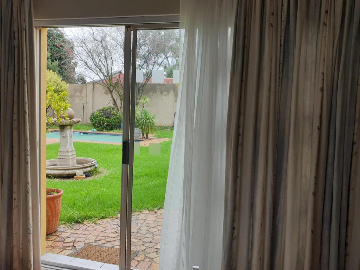 Matina Guest House Johannesburg Kültér fotó